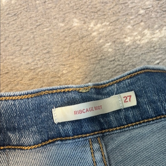 Levi's Ribcage Boot jeans - Picture 3 of 7